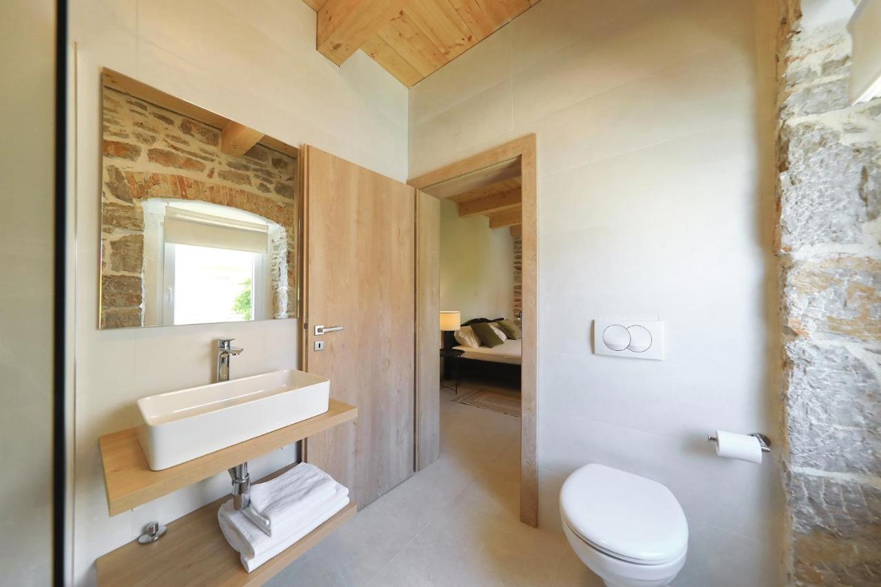 Villa Mira With A Heated Pool And A Sea View Božava المظهر الخارجي الصورة