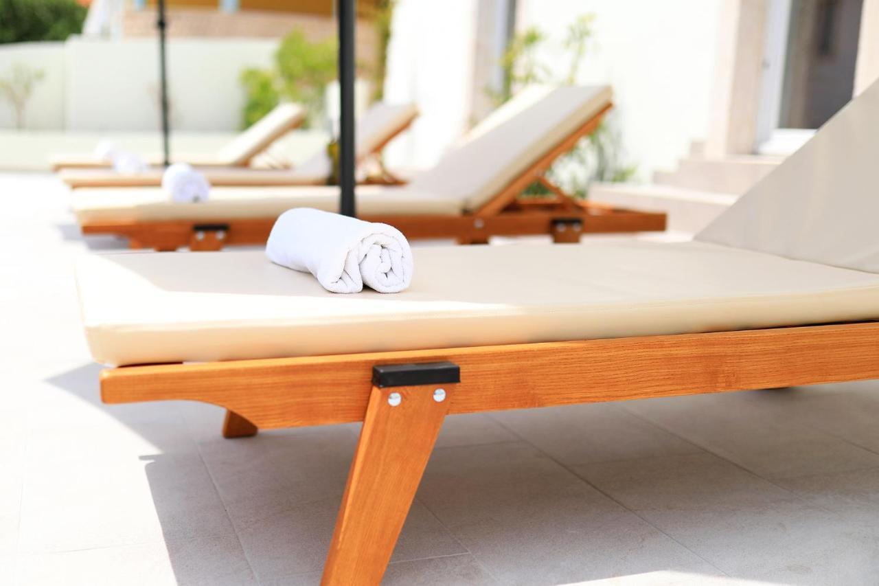 Villa Mira With A Heated Pool And A Sea View Božava المظهر الخارجي الصورة